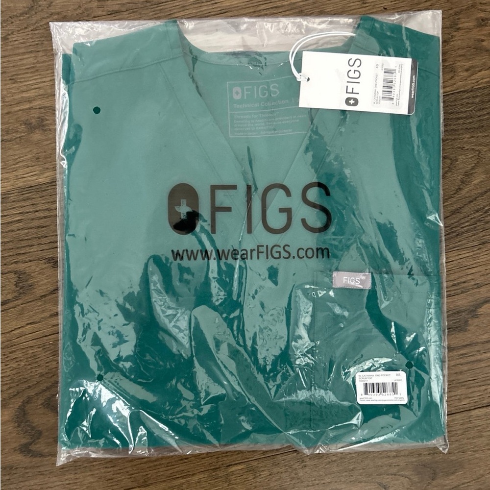 Figs Scrub Top, Hunter Green, XS